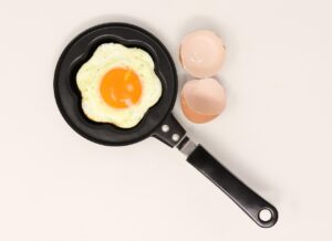 さんまをフライパンで簡単に作るレシピは？